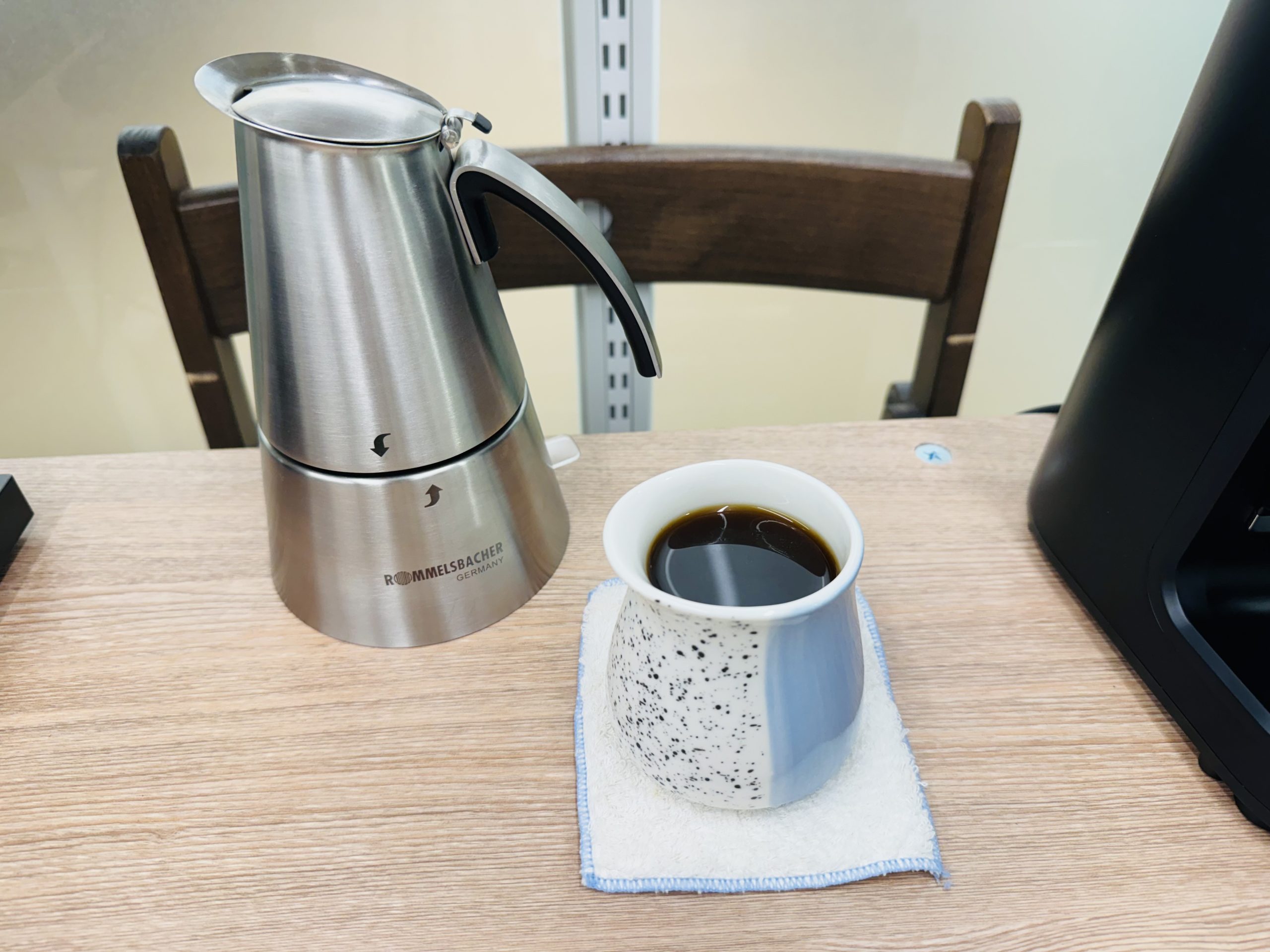 진한 커피 한잔의 여유