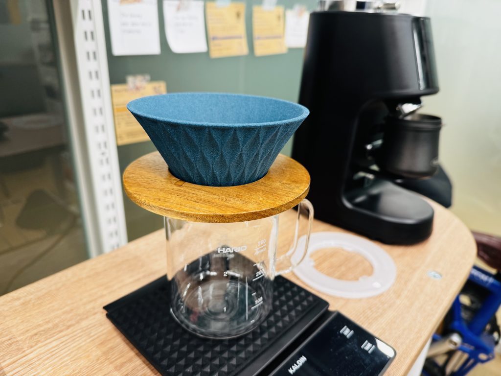 세라믹 드리퍼 Cofil Flow 옆에서 본 모습